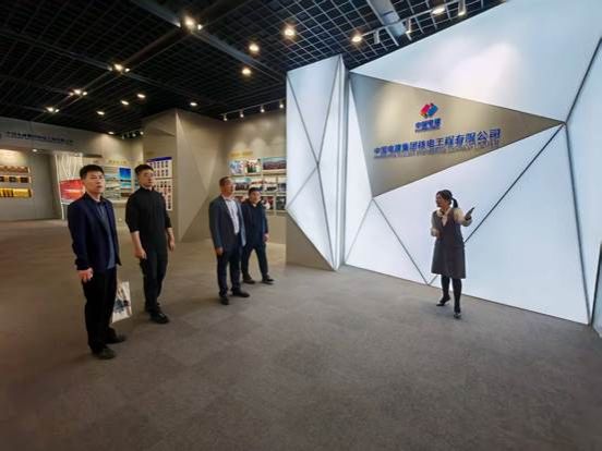 4d92b8eb6474d9bdc9e502801eed6872